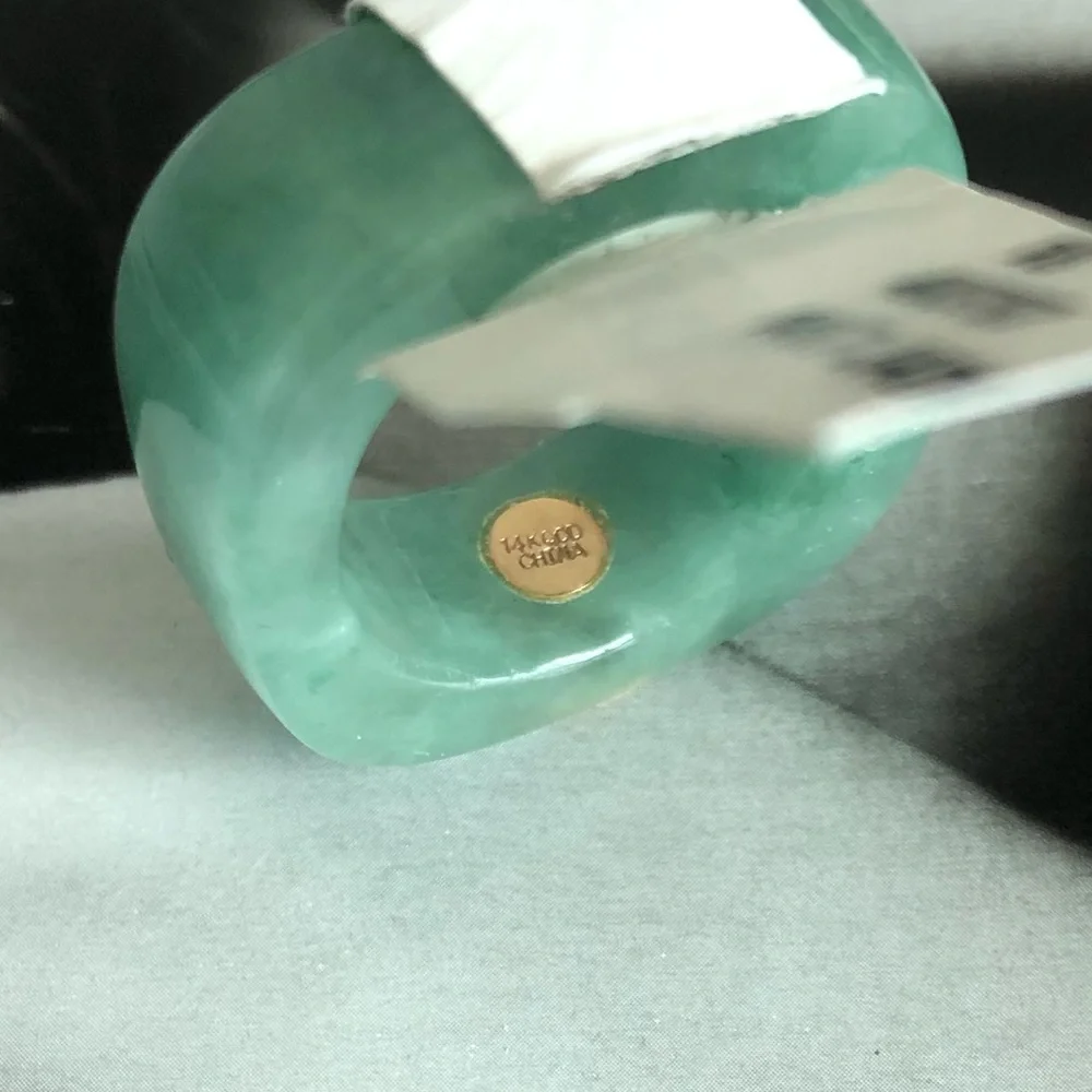 14KT Gold Jade Ring